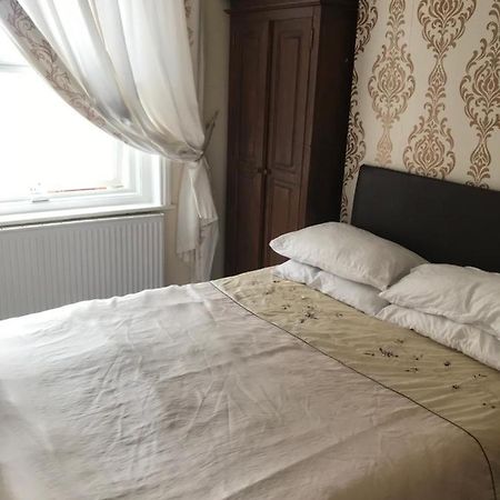 Bensons Guesthouse サウスエンド・オン・シー エクステリア 写真