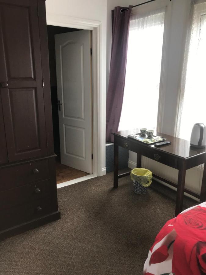 Bensons Guesthouse サウスエンド・オン・シー エクステリア 写真