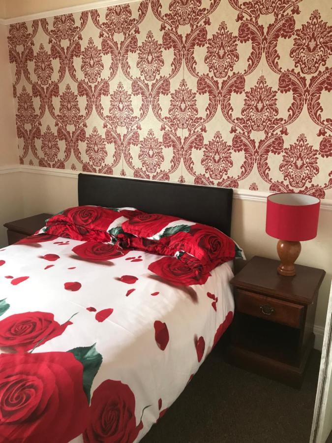 Bensons Guesthouse サウスエンド・オン・シー エクステリア 写真